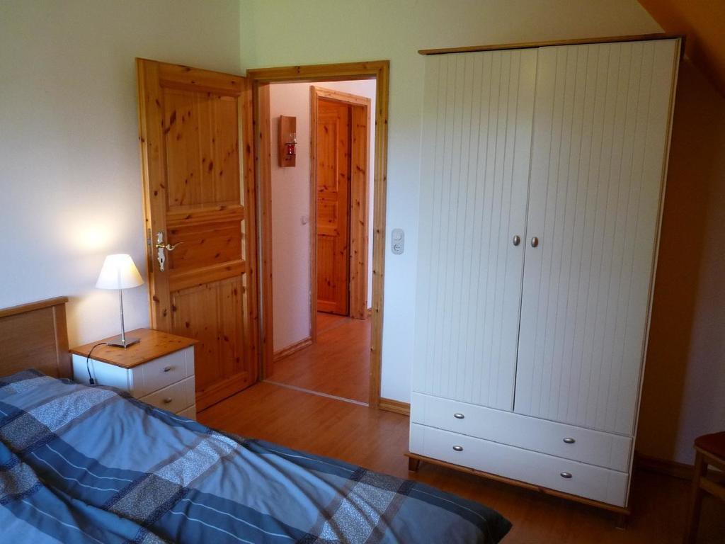 Ferienwohnung Haus Marla Tating Exterior foto